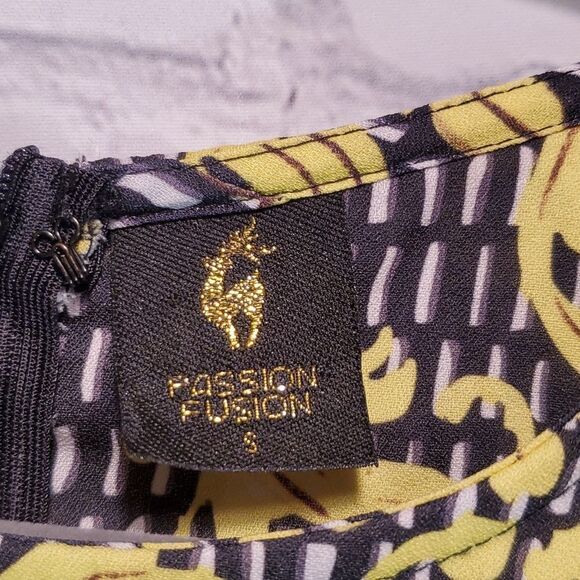 Beautiful Passion Fusion vibrant paisley mini dress - Picture 4 of 10